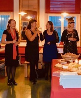 Mit Irene, Monika und Eveline an der SCWDA Ausbildung Abschlussfest